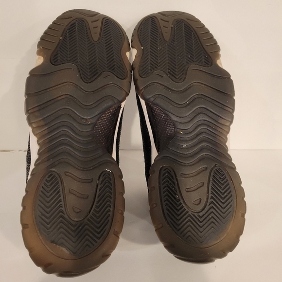 Air Jordan 11 XI Retro Premium GS Heiress 852625-030 Size 10Y / Womens 11.5. main image 5